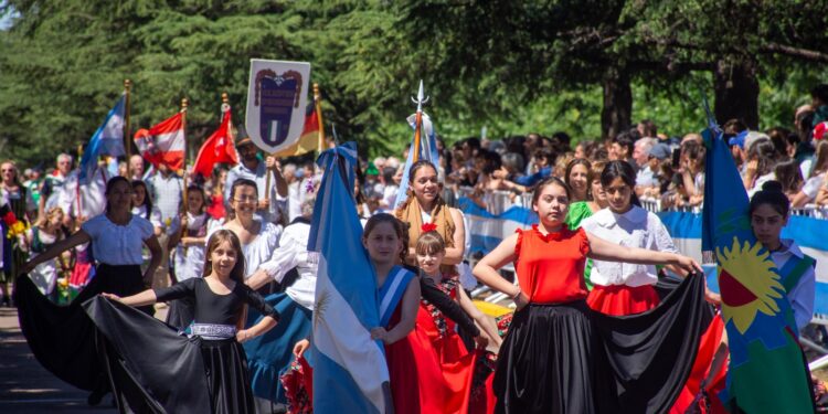 Lucía Urriaga entre los Juegos Bonaerenses y el desfile