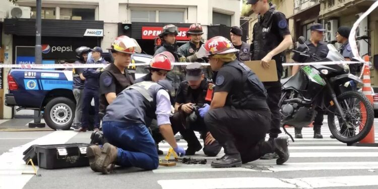 Explotó un drone cerca de la Embajada de Israel y Patricia Bullrich aseguró que fue “imprudencia de un usuario”