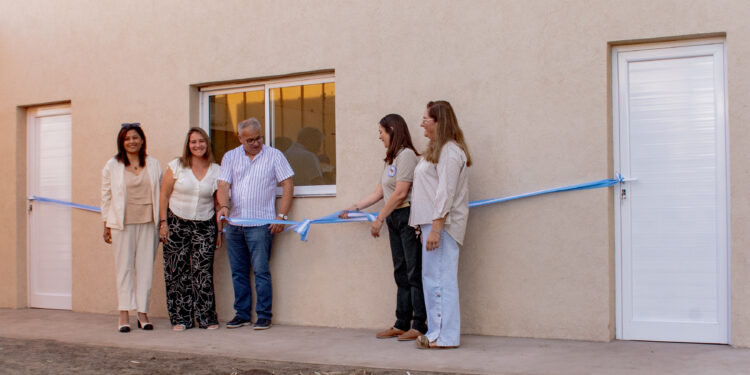 Sergio Bordoni inauguró dos aulas en la Escuela Agraria Nº 1