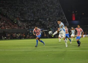 Dura derrota para la Selección argentina ante Paraguay por las Eliminatorias Sudamericanas