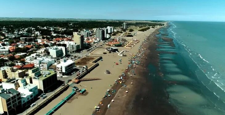 Los intendentes entraron en alerta máxima por el golpe de Milei al turismo bonaerense