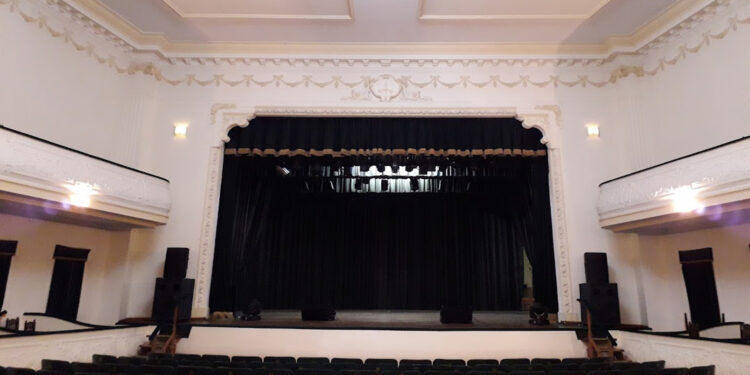 Los talleres municipales de teatro realizan sus muestras de fin de año