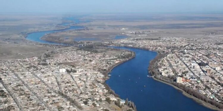 ¿Y si Dios atiende en otro lado? Un nuevo proyecto de ley revive el sueño alfonsinista de llevar la capital federal al interior