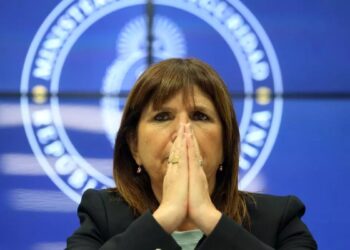 Una detención errónea, el “hombre del talco” y la falsa célula terrorista: los errores de Patricia Bullrich como ministra
