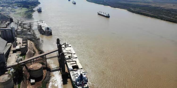 El Gobierno llama a licitación por la Hidrovía y en enero anuncia a la empresa que se queda con la concesión por 30 años