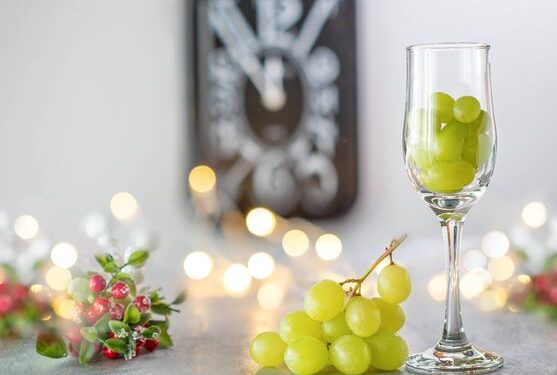 Por qué hay que comer 12 uvas en Año Nuevo