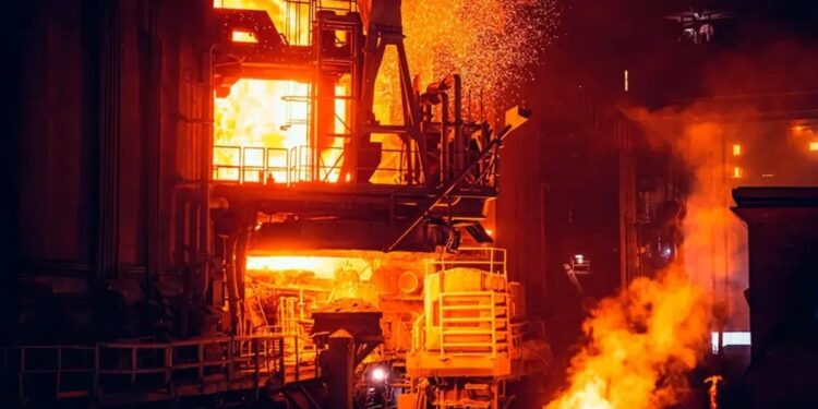 Acindar suspendió a 700 trabajadores por la caída de la producción