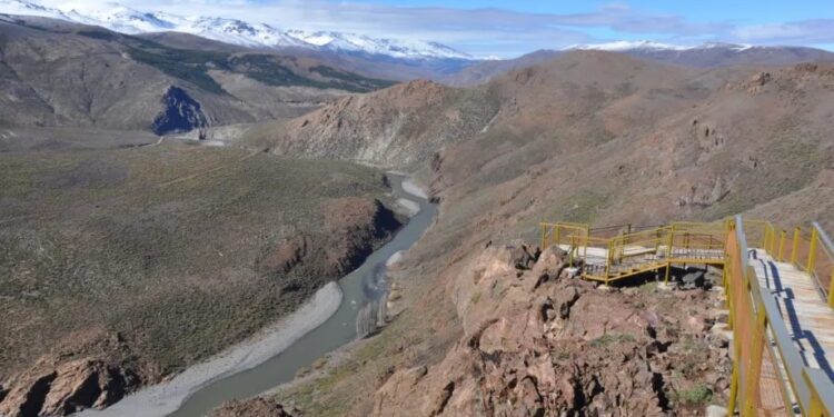 Cuál es y dónde queda el “Mirador de los Ovnis” de la Patagonia.