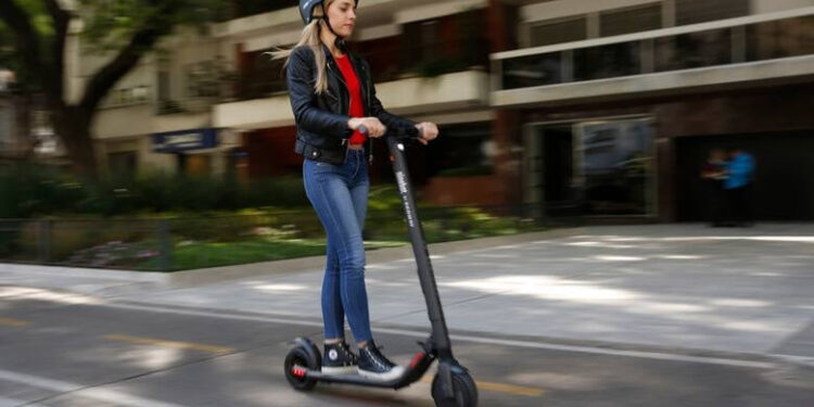 Monopatines eléctricos: Requisitos para circular con seguridad