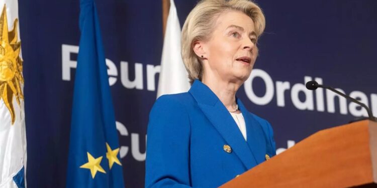 Francia y Polonia pero también organizaciones sociales en Europa rechazan el acuerdo UE-Mercosur y anuncian protestas