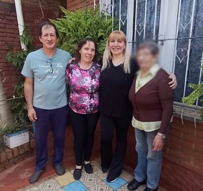 50 años buscando a su madre y una respuesta inesperada: «Si tuve una hija? Sí, hace mucho tiempo, pero nació muerta». ¿Fue así?