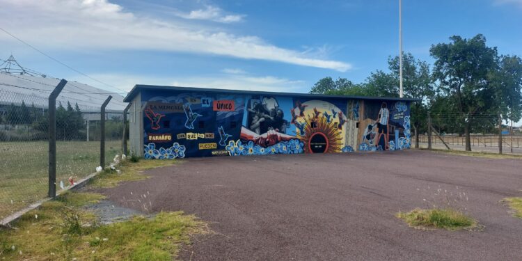 A 20 años de Cromañón, el Instituto Cultural realizó un mural homenaje en el Estadio Diego Armando Maradona