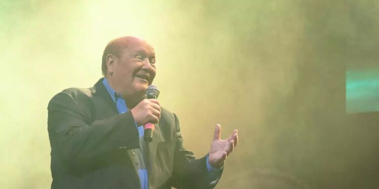 Murió el legendario cantante Leo Dan, uno de los mayores exponentes de la música romántica en América Latina