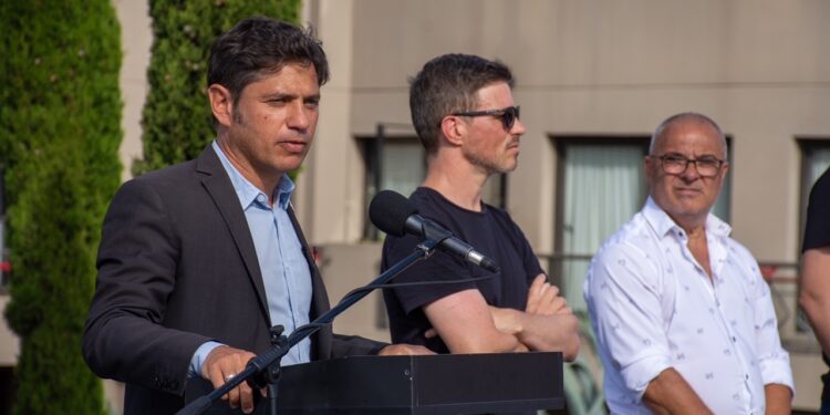 Sergio Bordoni acompañó al Gobernador Axel Kicillof en la primera Conferencia de Verano de la temporada