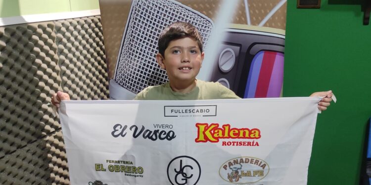 El golfista serrano de 7 años tras un nuevo desafío.