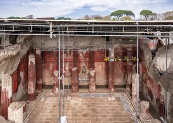 Impresionante hallazgo en Pompeya: una sala de banquetes con un enorme fresco dionisíaco