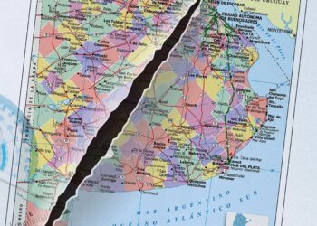 BUENOS AYRES HUMANA, desafíos y oportunidades en su ingreso al S. XXI