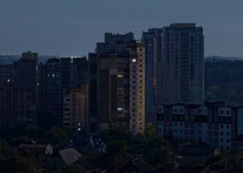 Masivo apagón en Chile: el 99% del país se quedó sin luz