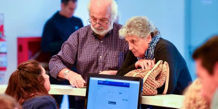 ANSES: cómo quedan las jubilaciones de febrero 2025 y cuándo cobro
