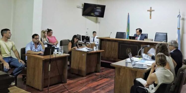 Estafa con tarjetas de crédito: la fiscalía pidió penas de hasta 9 años de prisión