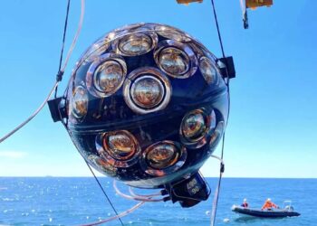 Un detector en el fondo del Mediterráneo capta el neutrino de mayor energía jamás observado: “Es un mensajero cósmico”
