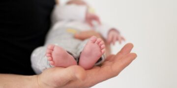 «La natalidad en mujeres pobres bajó un 60 % y un 28 % en mujeres más aventajadas. Esto es un éxito total para la mujer, para su educación, para su trabajo»