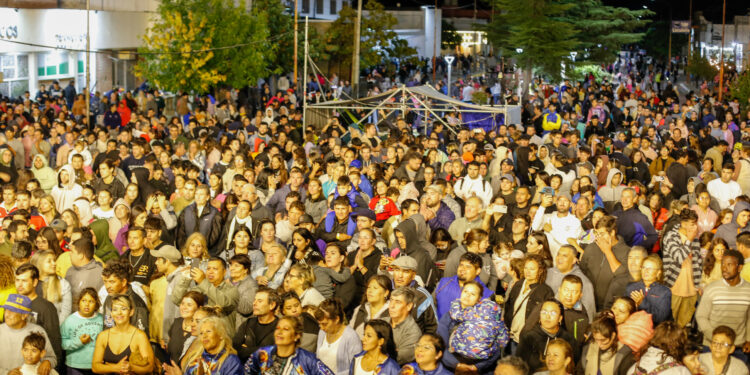 Con un colorido cierre y grandes premios, finalizó la edición 2025 de los Carnavales en Tornquist