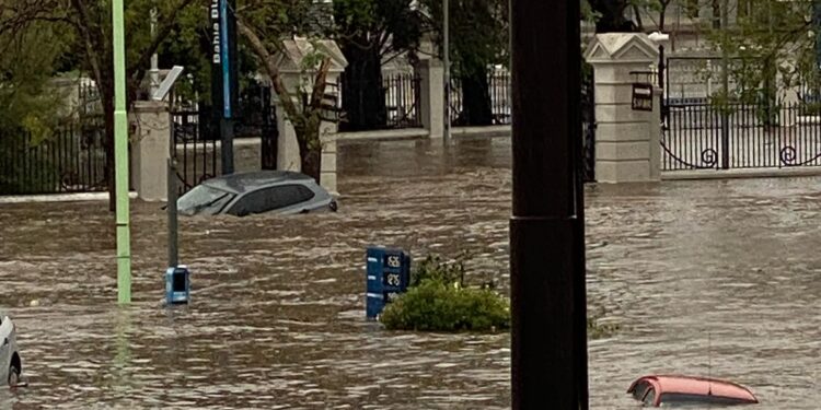 Bruno Zacconi: «con el personal de Defensa Civil estuvimos prácticamente 5 horas intentando pasar desde la calle Brandsen»