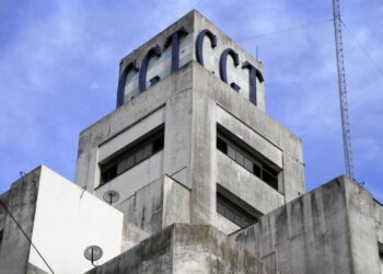 La CGT anunció un paro general para el 10 de abril