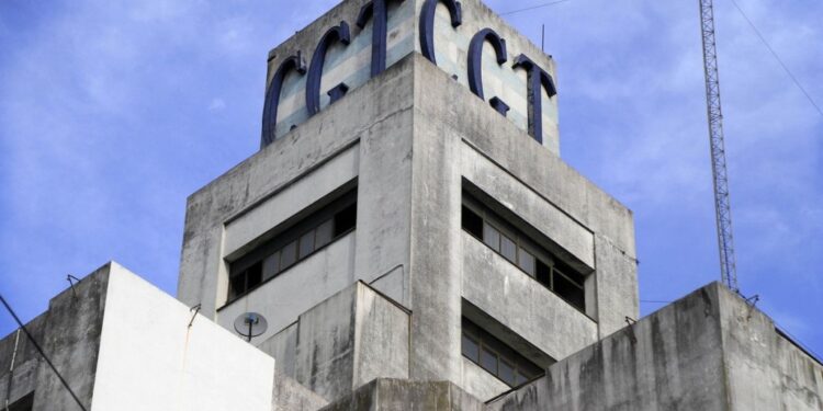 La CGT anunció un paro general para el 10 de abril