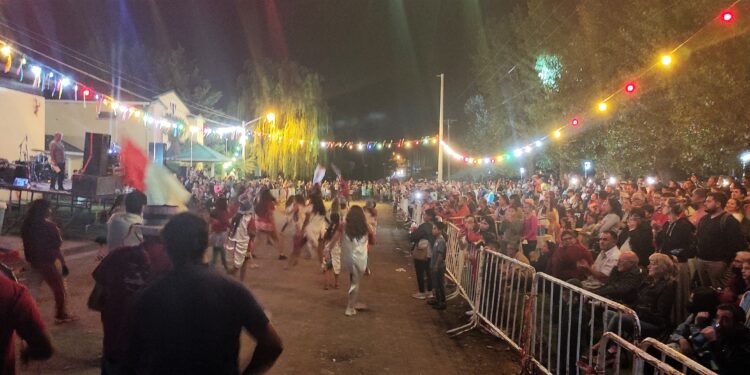 Este lunes: Los Carnavales en el Club Atlético Ventana se viven con todo.