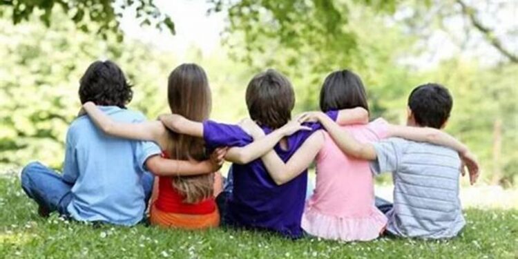 ¿Por qué se celebra hoy el Día del Hermano?