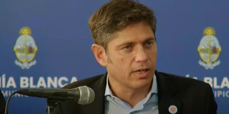 Axel Kicillof sobre la inundación en Bahía Blanca: “No fue ni castigo bíblico ni película de terror, sino producto del cambio climático”