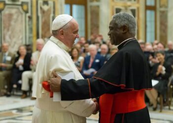 Quién es Peter Turkson, el posible primer Papa africano que predijo Nostradamus