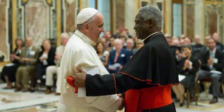 Quién es Peter Turkson, el posible primer Papa africano que predijo Nostradamus