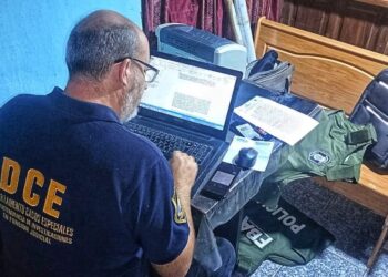 Grooming: Allanan la casa de un hombre que se contactó con una menor para mantener un encuentro