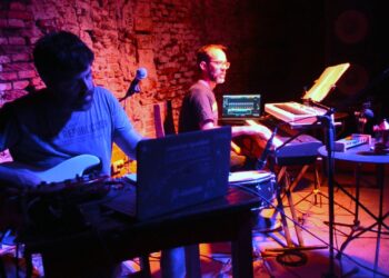 «La música incidental tiene que ver con esto de la música para apoyar la imagen, ayudar a narrar.»