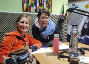 «Vecinas en el aire»: ¿Piropos o halagos?