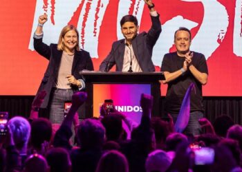 Pullaro ganó aire en Santa Fe para reformar la Constitución y dejó a los libertarios a más de 20 puntos