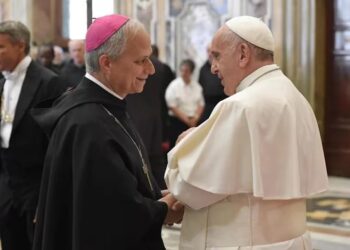 Sobre León XIV: «Francisco lo levantó muchísimo y eso da una señal, quizás sea una persona que continúe su legado»