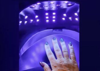 Argentinos comprobaron que las lámparas de secado de esmalte de uñas modifican las moléculas de la piel