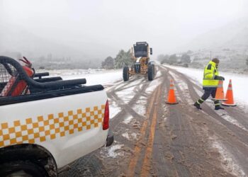 Se reúne el comité de crisis para continuar con las tareas de prevención ante el frío y la peligrosidad de las rutas.