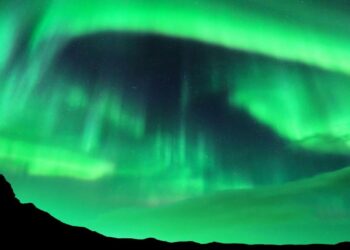 Podrían verse auroras australes en la Patagonia: Tendremos tambien en la comarca serrana..??