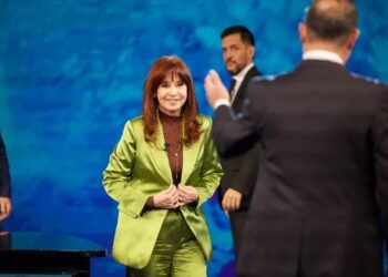 Cristina Kirchner confirmó que será candidata en las elecciones bonaerenses y trató a Milei de “marginal”