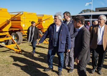 Axel Kicillof: “Es un crimen que quieran cerrar el INTA”