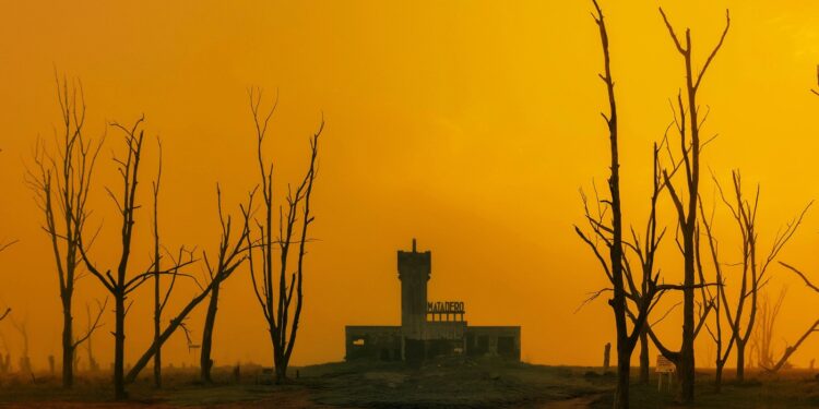 Salamone sembró arena, hormigón y piedra, regó y levantó unas cosas que le dieron vida propia a un montón de pueblos, hoy ciudades.