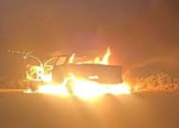 Se prendió fuego una camioneta en la ruta 51