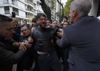Tras la detención de Juan Grabois, la CGT repudió el “avance antidemocrático del Gobierno”