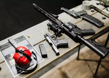 El Gobierno flexibilizó la tenencia de armas peligrosas para civiles: desde pistolas semiautomáticas hasta carabinas