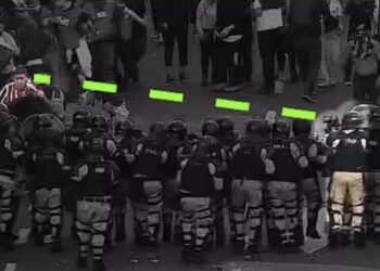 Identifican al prefecto que disparó en el ojo a Jonathan Navarro en la represión del 12 de marzo